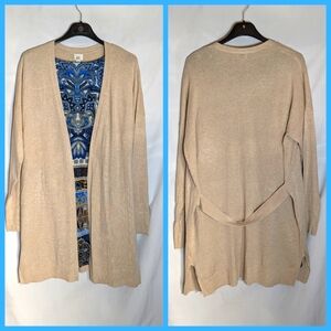 A New Day tunic length tan sweater attached back belt LS sz XL